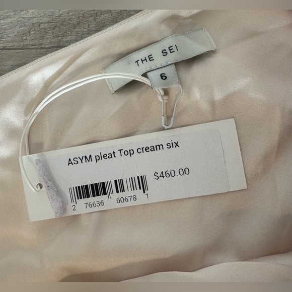 The Sei Asymmetrical Pleat Top Cream One Shoulder NWT Size 6 Designer Blouse - Picture 10 of 10